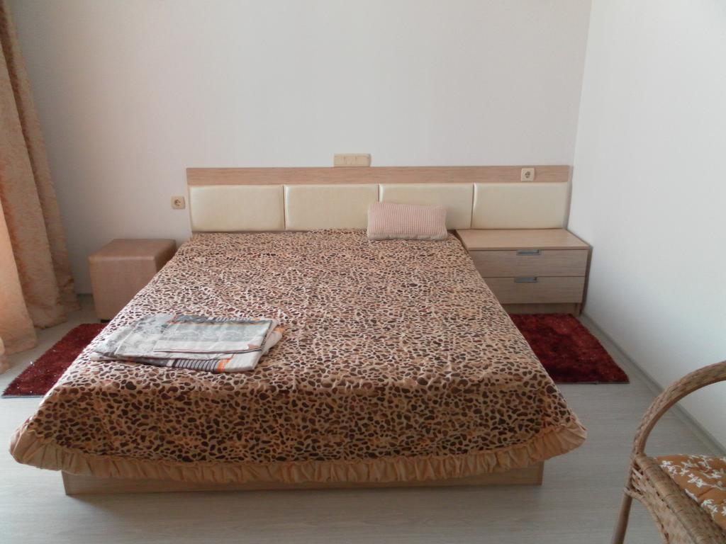 Apartment Crystal Beach Νεσέμπαρ Δωμάτιο φωτογραφία